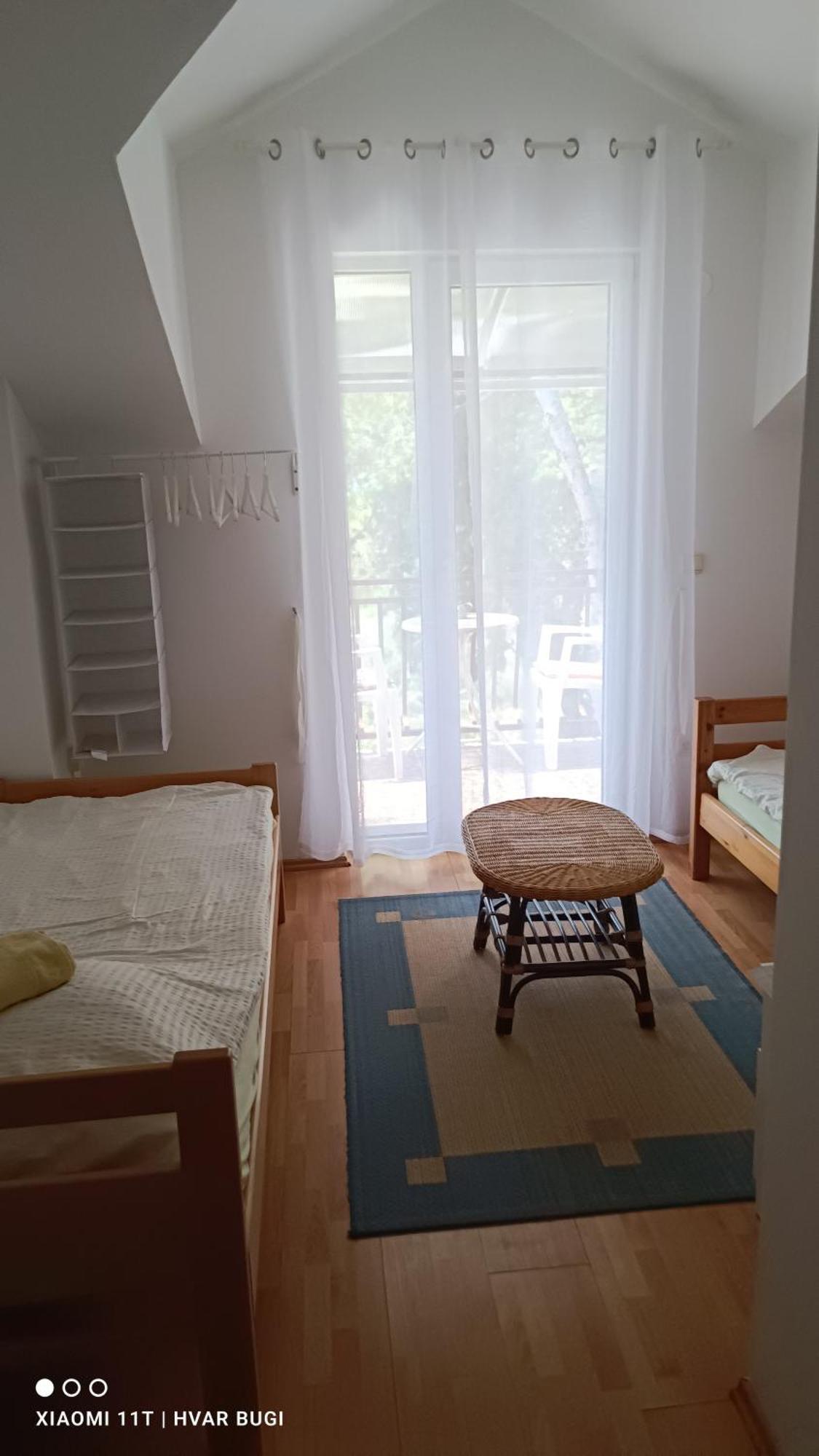 Adrienn Apartments 스타리 그라드 외부 사진