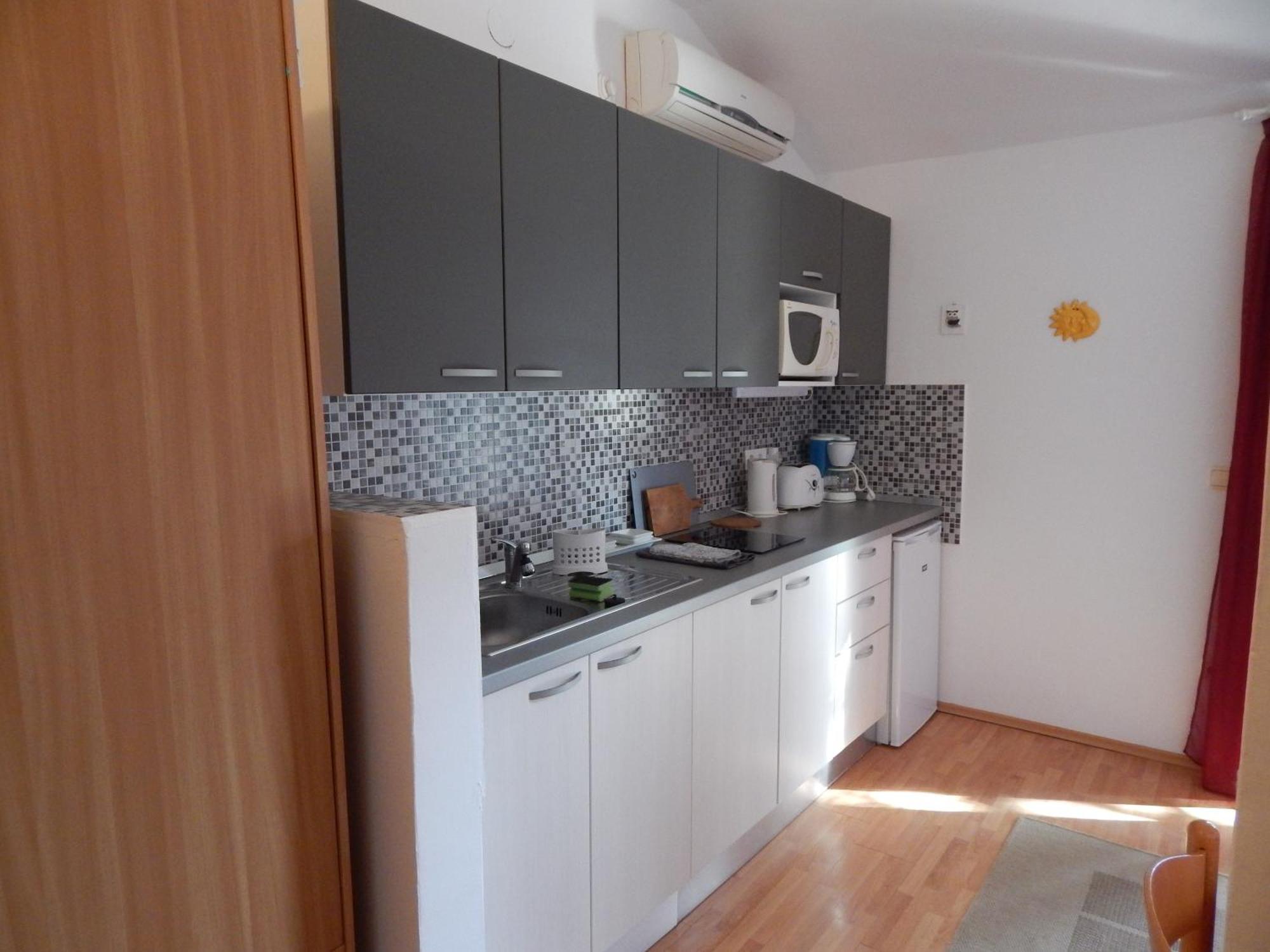 Adrienn Apartments 스타리 그라드 객실 사진